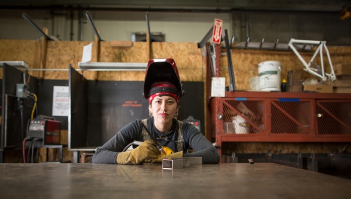 Better digital tools draw women to manufacturing