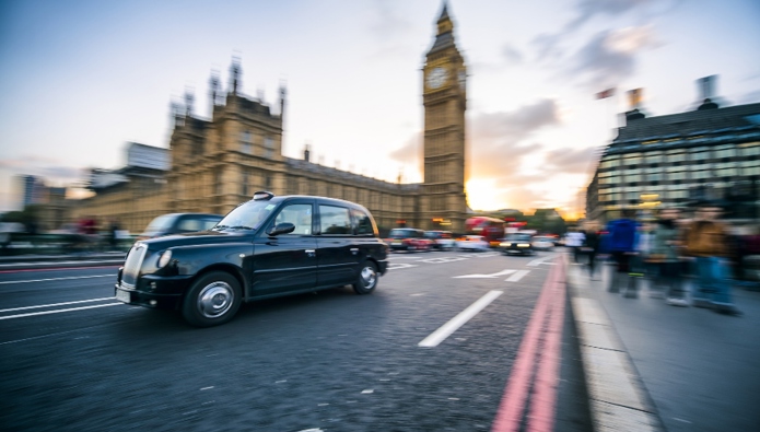 London Black Taxis offering unique courier app